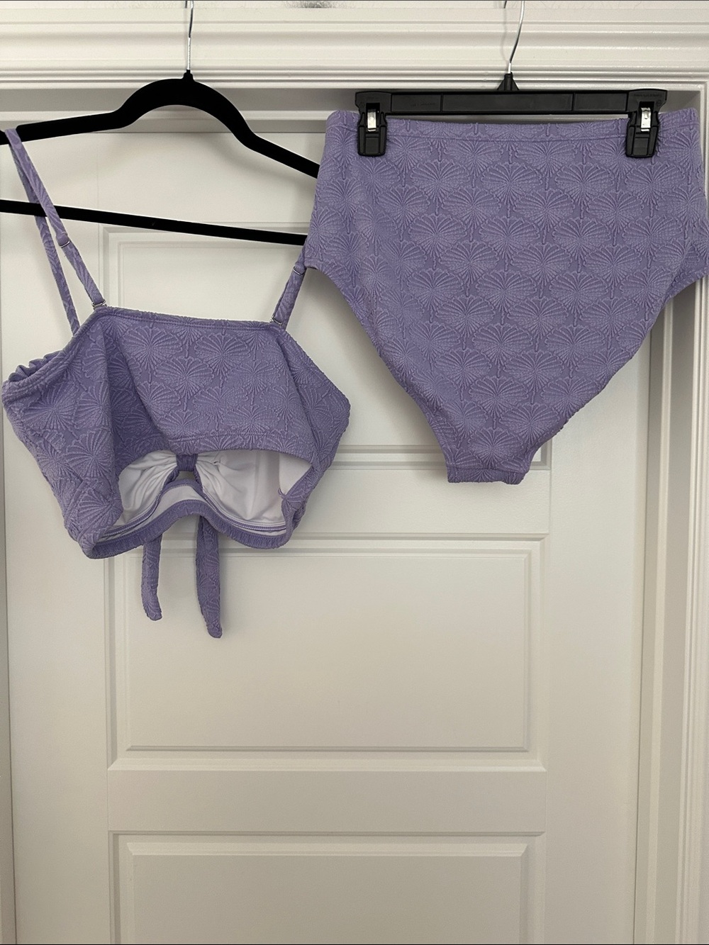Seashell Textured Bikini Set - Picture 6 of 6